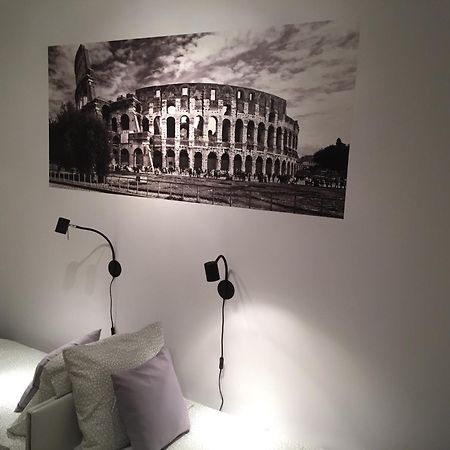 6 Cities Rooms Βαρσοβία Εξωτερικό φωτογραφία
