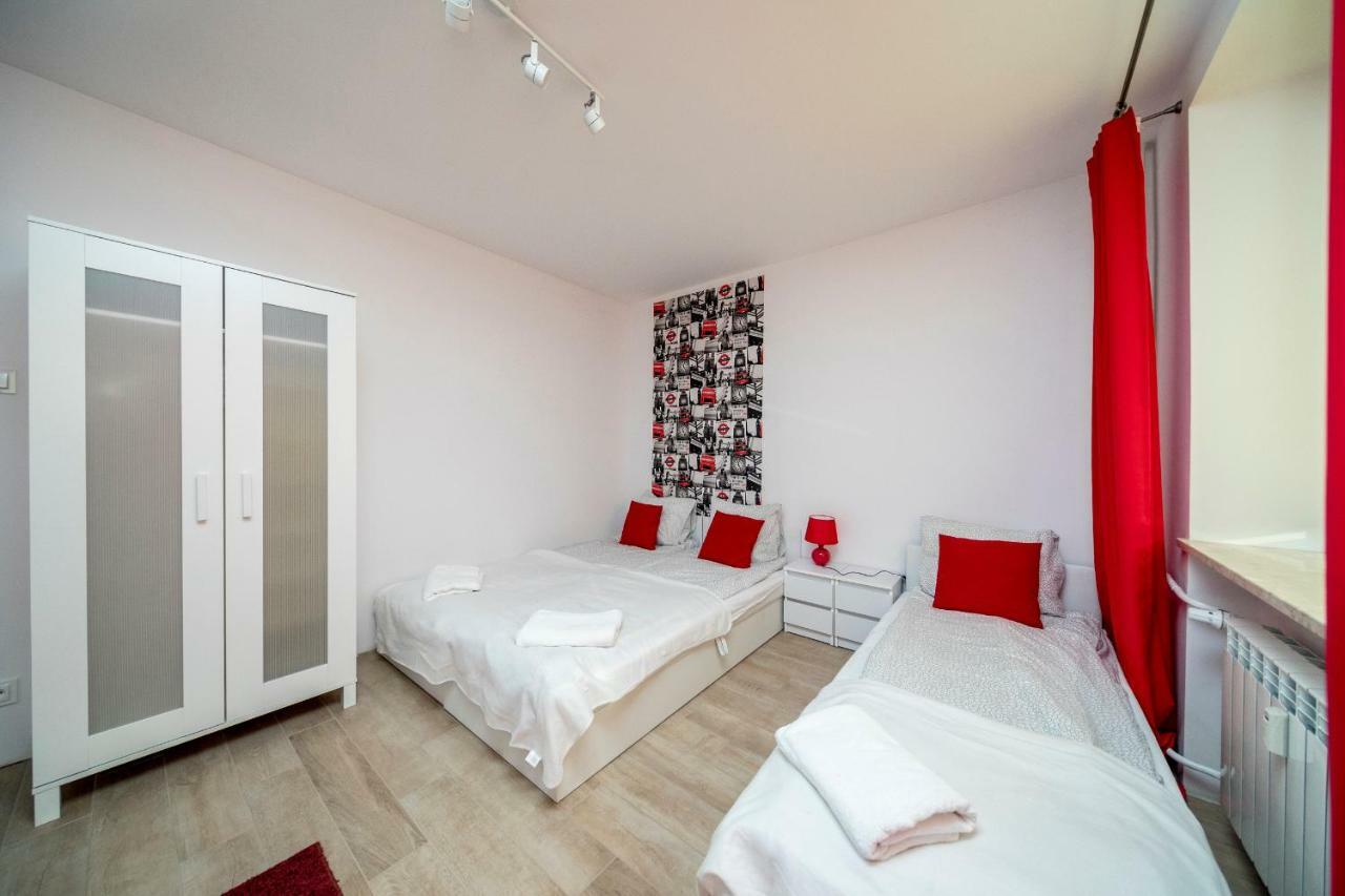 6 Cities Rooms Βαρσοβία Εξωτερικό φωτογραφία
